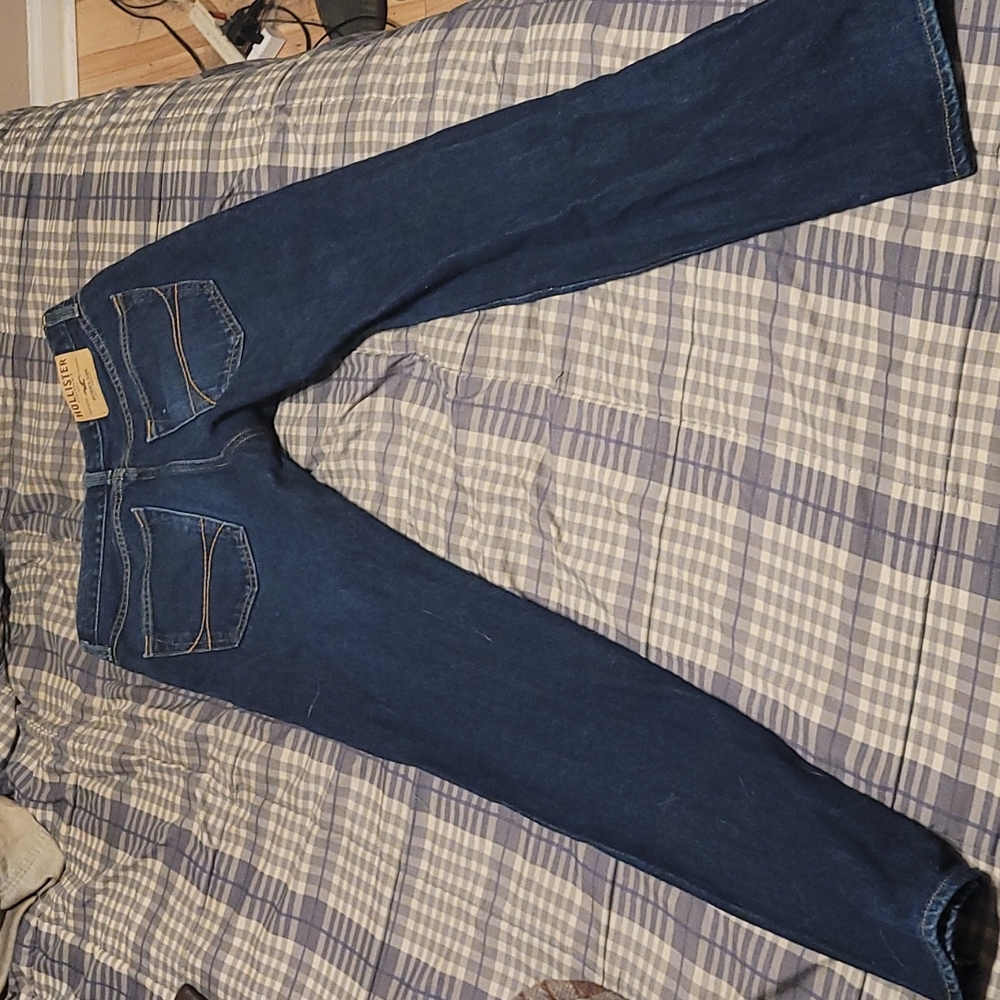 Super soft Hollister slim straight 29x32 jeans